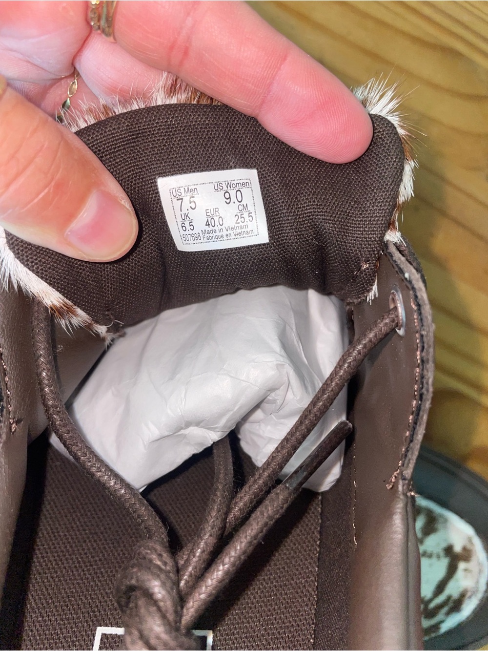 Vans 2 Eyelet Boat Shoe Pony Hair Dark Brown VN000Z96DRB Sz M 7.5/W 9 NWB - Picture 9 of 9